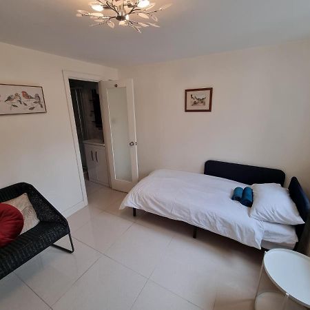 Single Room With En-Suite Shower Room In Zone 1 Londra Dış mekan fotoğraf