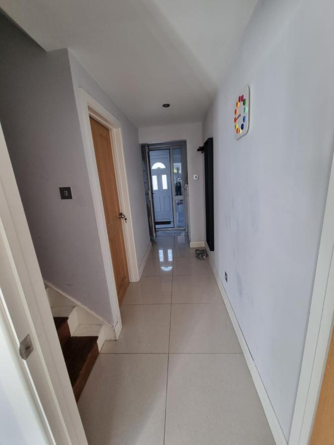 Single Room With En-Suite Shower Room In Zone 1 Londra Dış mekan fotoğraf